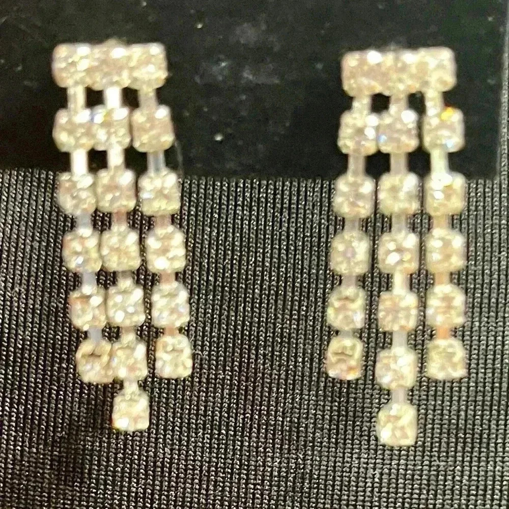 Rhinestone pierced dangling earrings, super sparkly. Formal, glam, elegant
